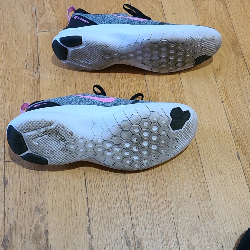 Nike Flex Running Sneakers 8